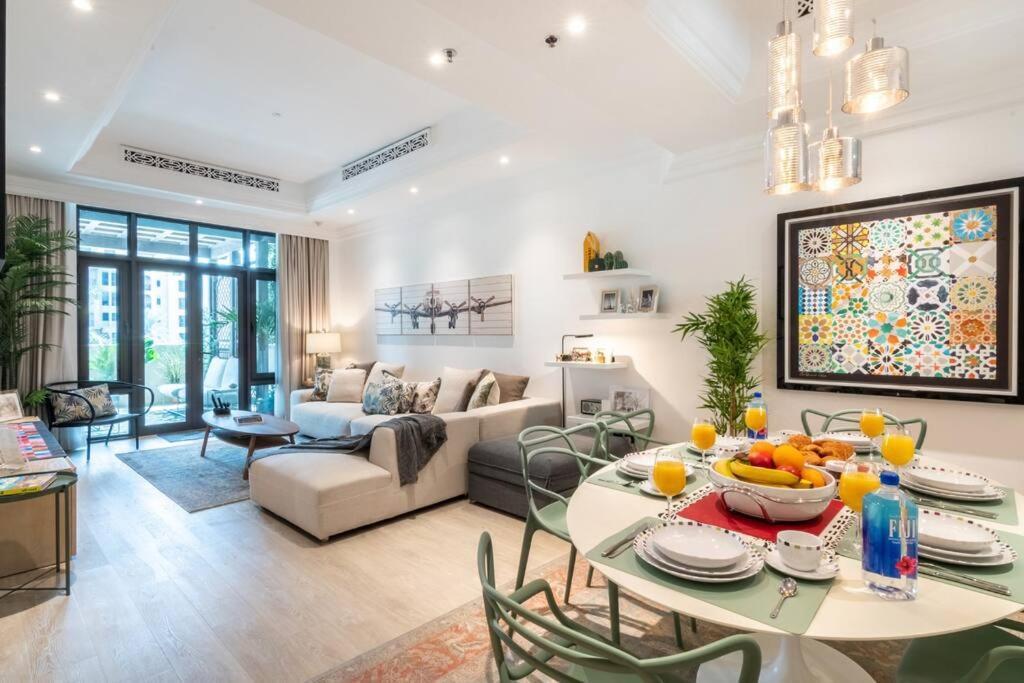 First Class 1br Tranquil Oasis In Old Town Appartement