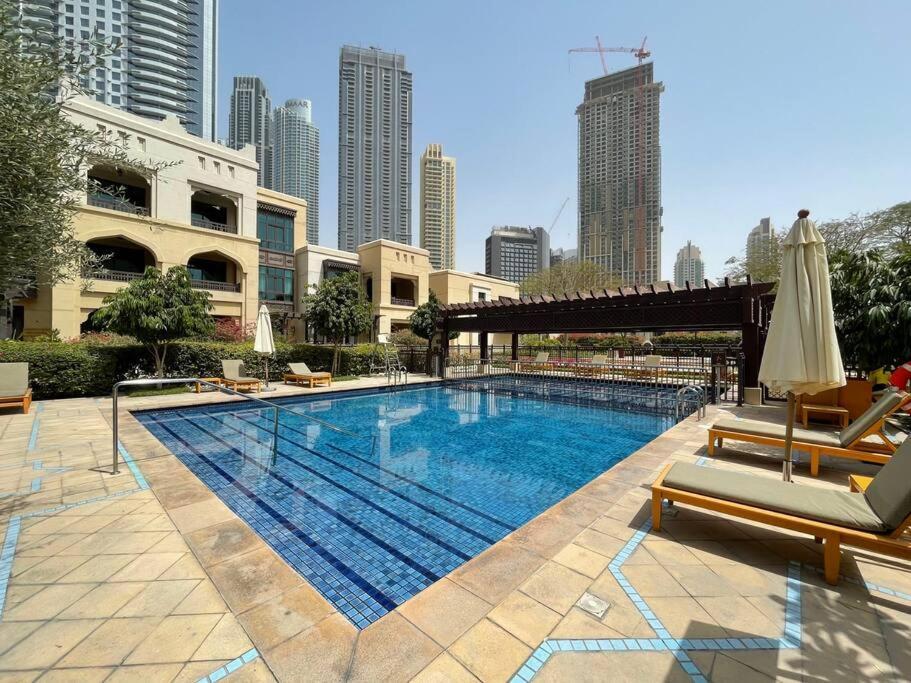 First Class 1br Tranquil Oasis In Old Town * Dubaï